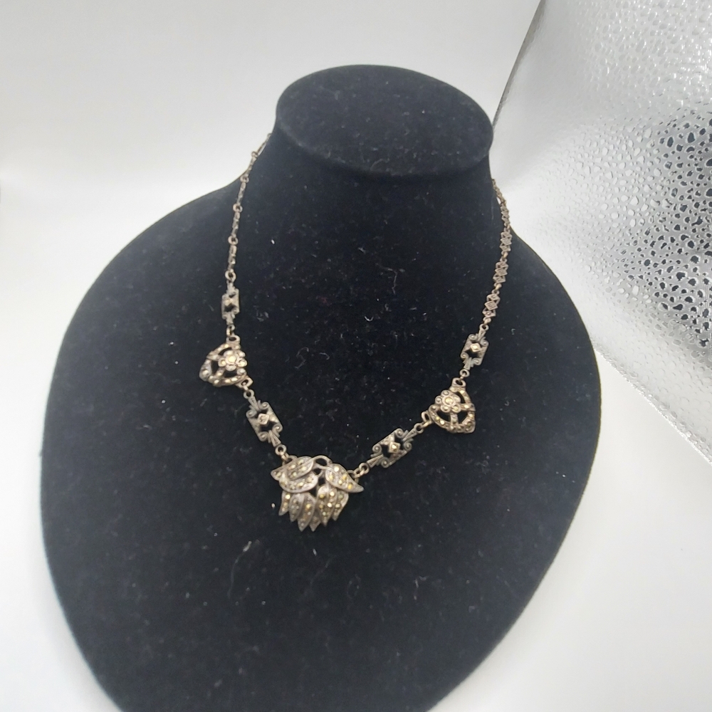 Art Deco Sterling Silver & Marcasite 8" Necklace. - Picture 5 of 16